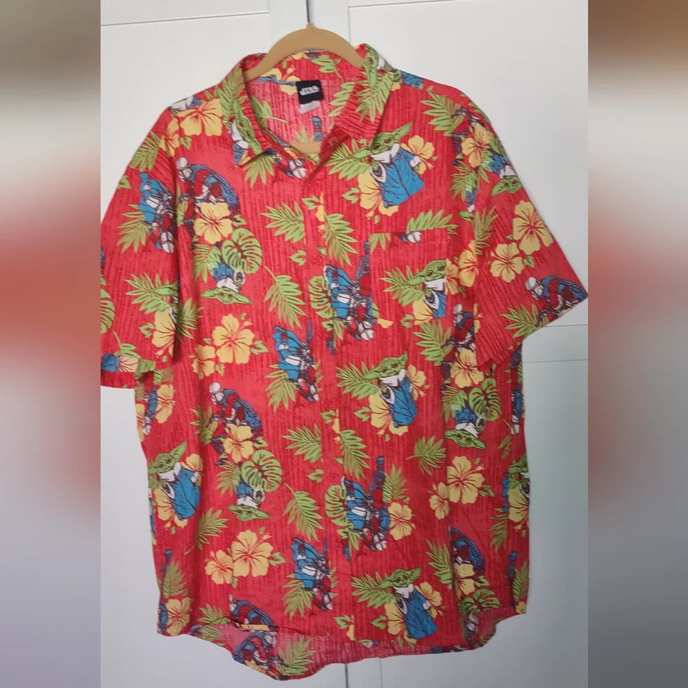 Star Wars Lucas Films Guys Fun Yoda Shirt Sz XL Red Short Sleeve Cotton